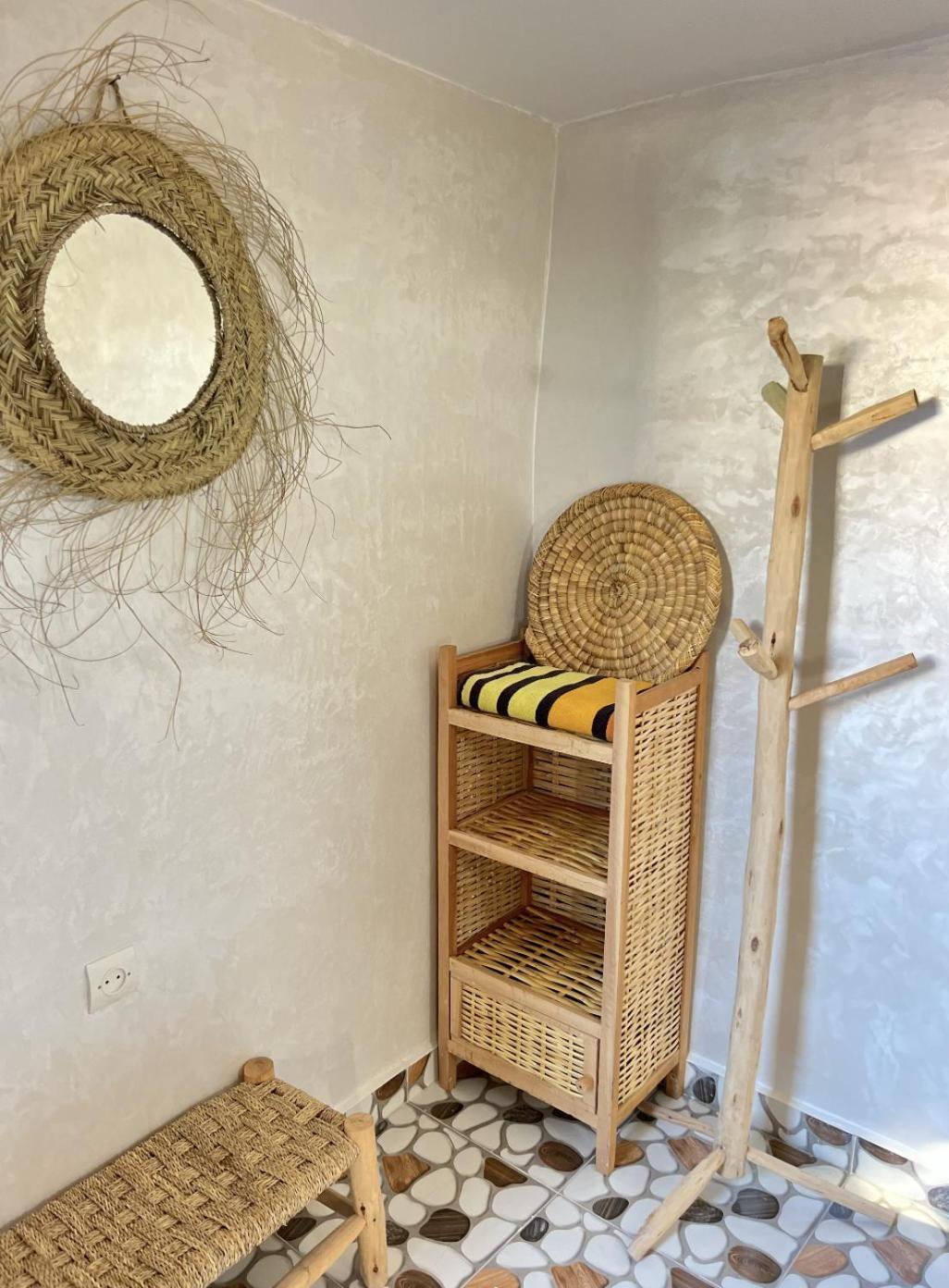 Bed and Breakfast Let Us Surf Tamraght Экстерьер фото